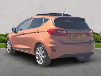 Used Ford Fiesta 2018 for sale - 79501023: Photo