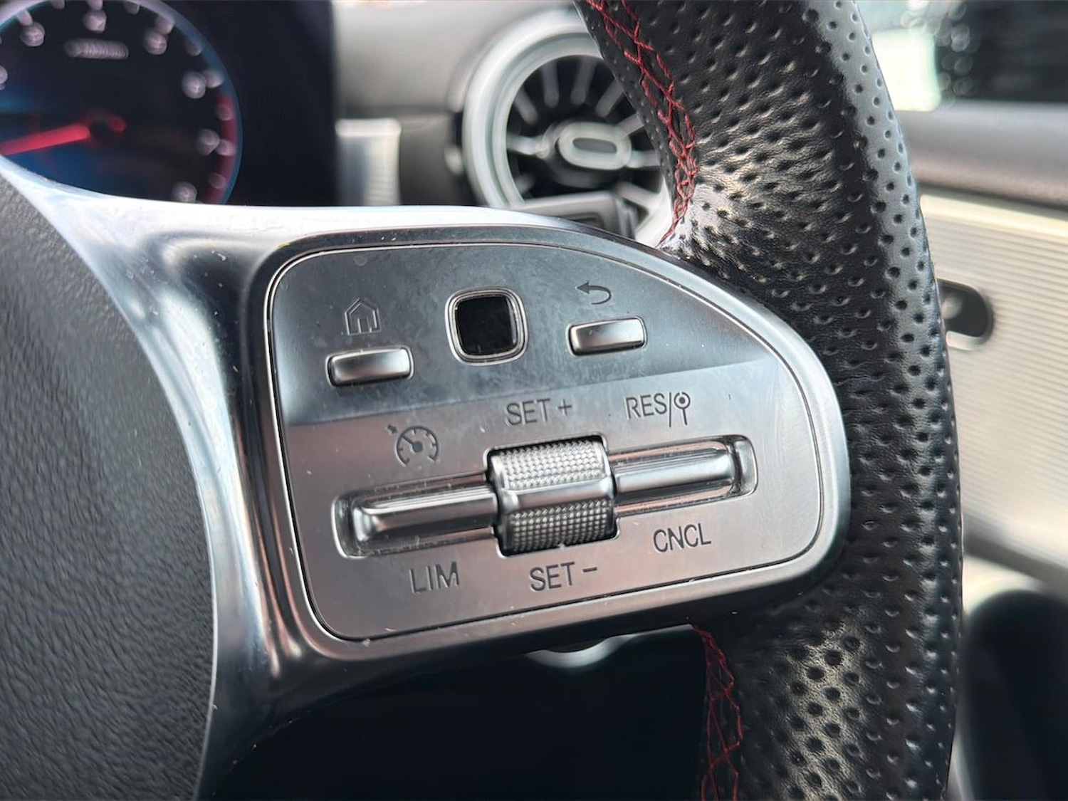 Used Mercedes-Benz A-Class 2023 for sale - 76357897: Photo 27