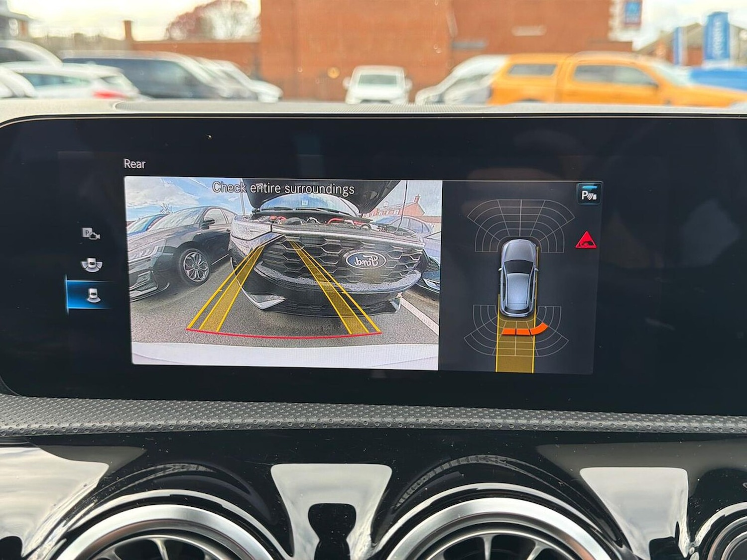 Used Mercedes-Benz A-Class 2023 for sale - 76357897: Photo 3