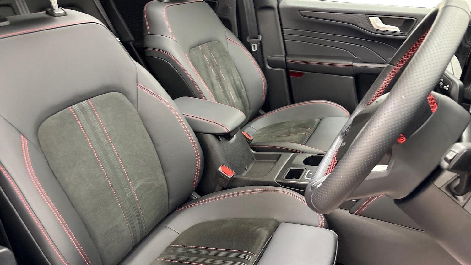 Used Ford Kuga 2024 for sale - 76591382: Photo 7