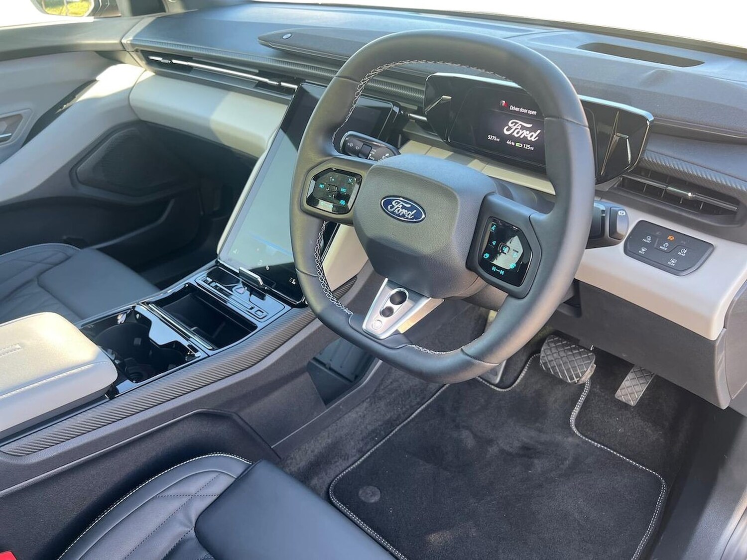 Used Ford Capri 2024 for sale - 77489059: Photo 15