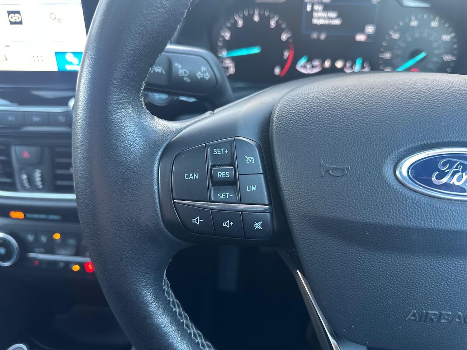 Used Ford Fiesta 2018 for sale - 76536660: Photo 26