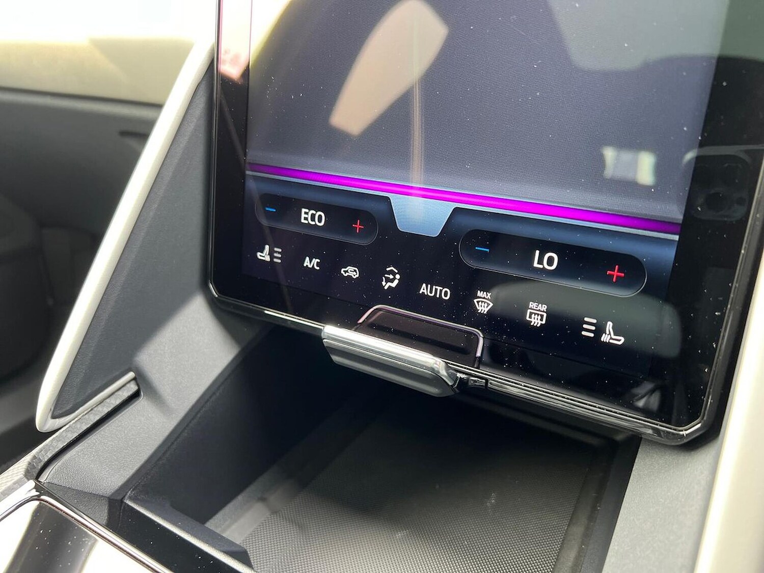 Used Ford Explorer 2024 for sale - 77489073: Photo 12