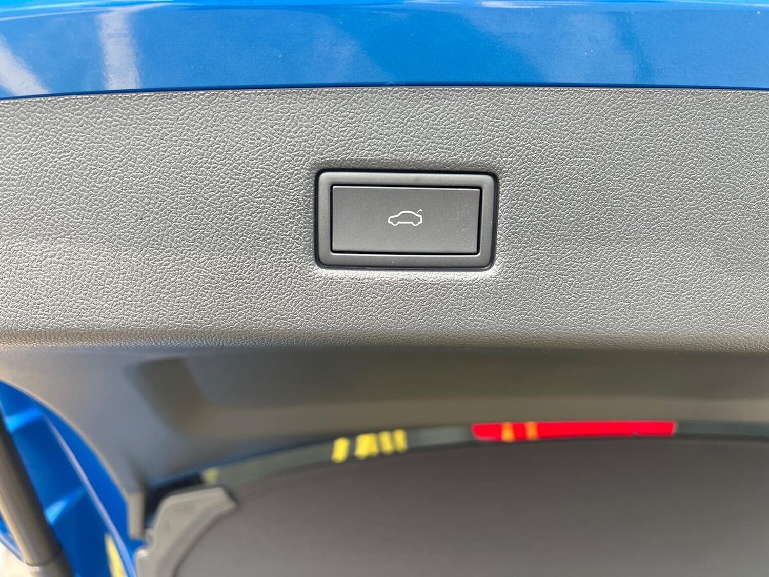 Used Ford Explorer 2024 for sale - 77489073: Photo 39