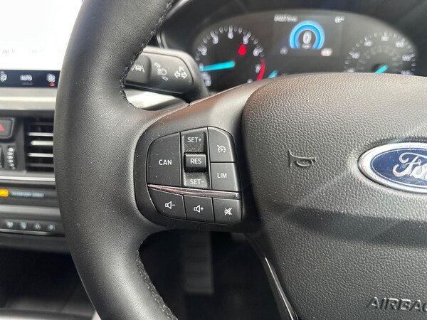 Used Ford Focus 2022 for sale - 76237075: Photo 26