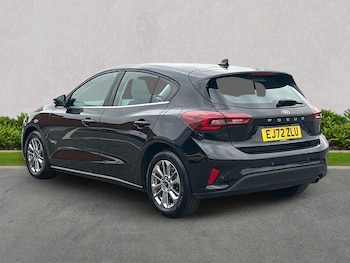 Used Ford Focus 2022 for sale - 76237075: Photo 2