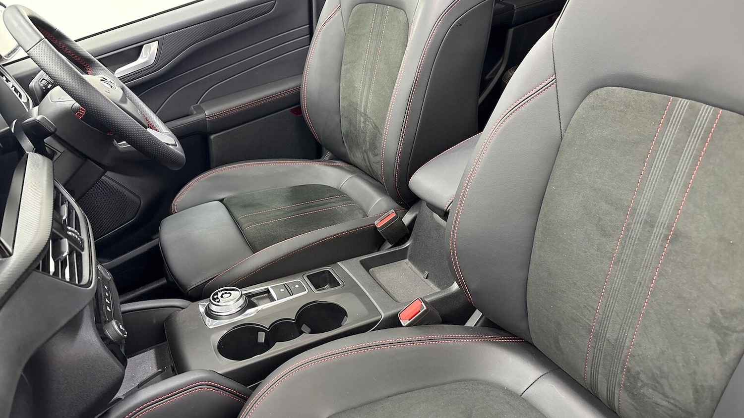 Used Ford Kuga 2025 for sale - 78132684: Photo 11