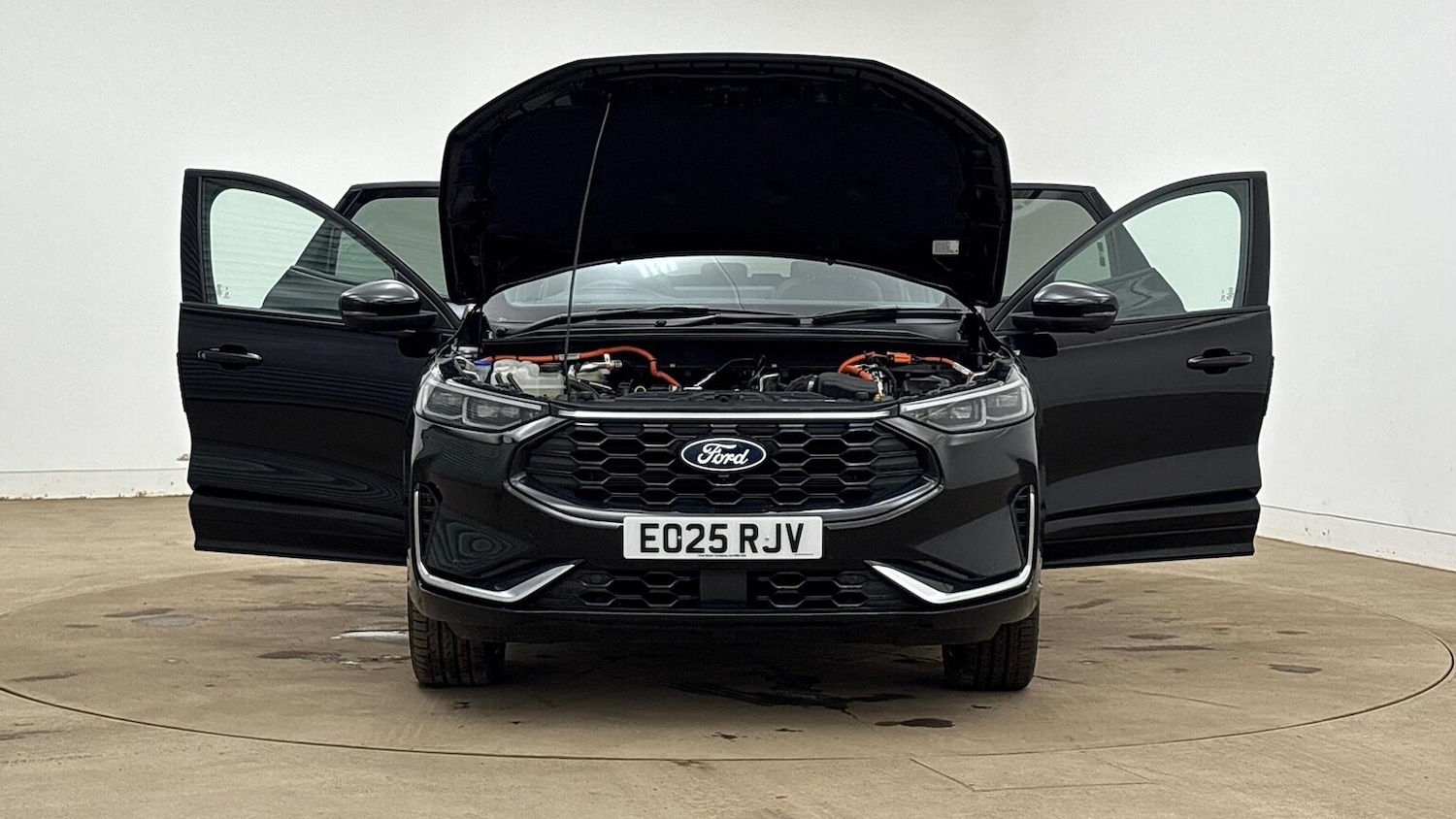 Used Ford Kuga 2025 for sale - 78132684: Photo 21