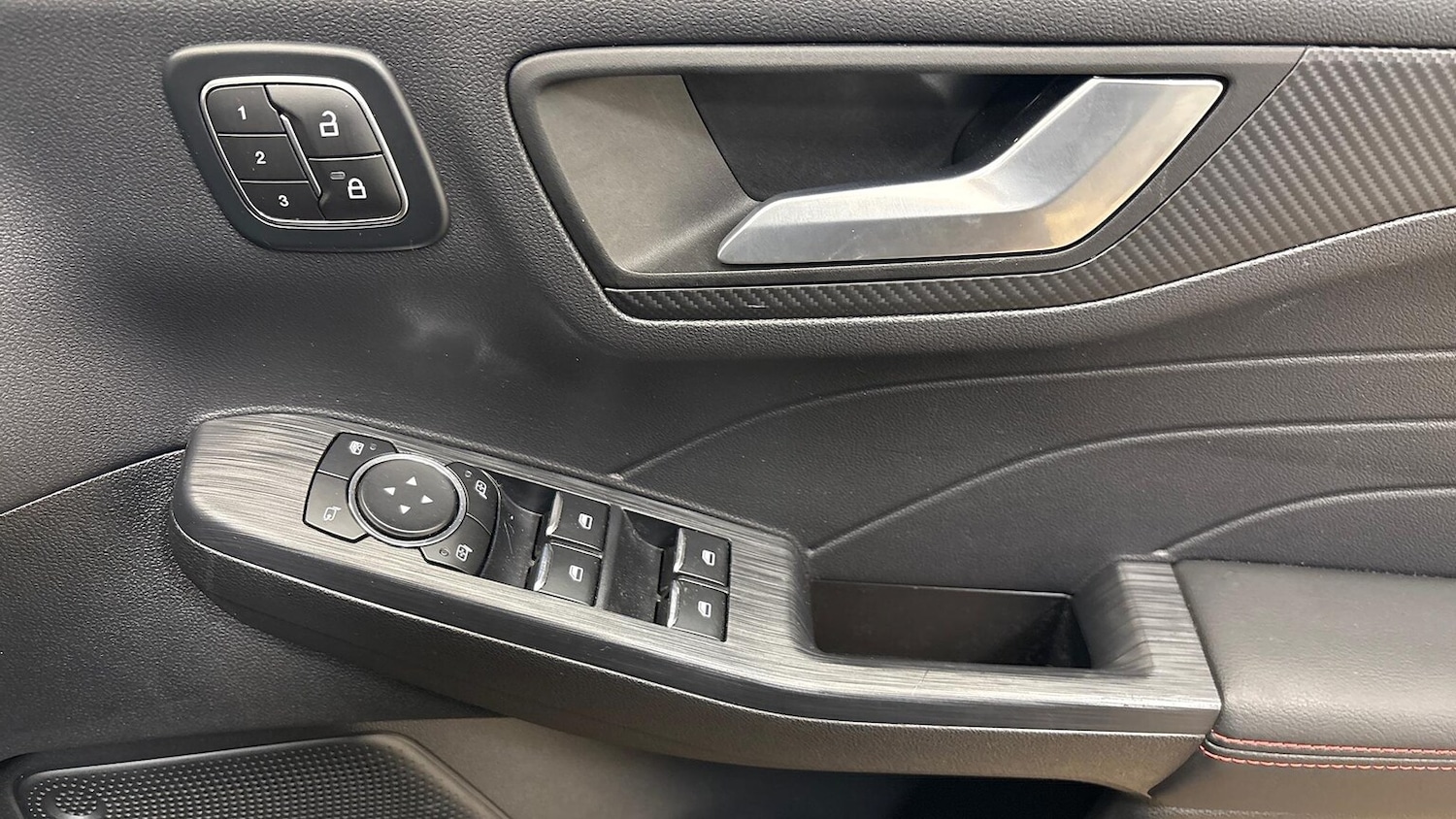 Used Ford Kuga 2025 for sale - 78132684: Photo 25