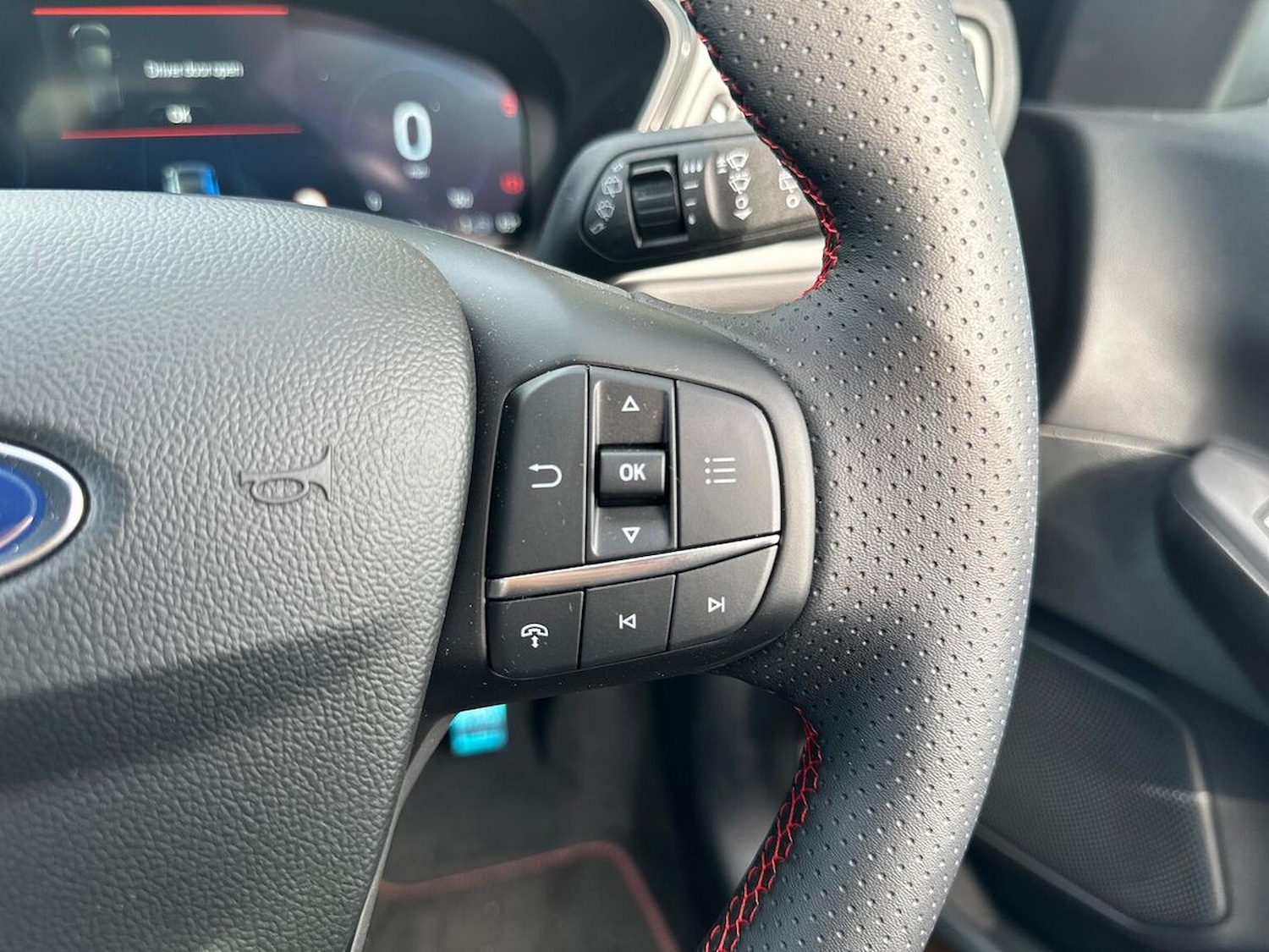 Used Ford Kuga 2025 for sale - 76357899: Photo 27