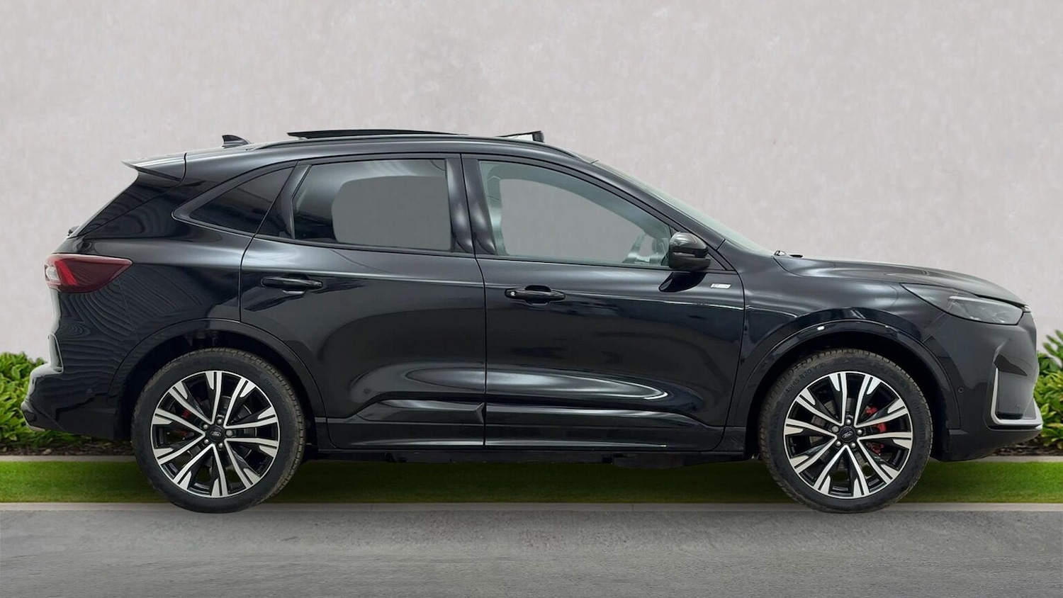 Used Ford Kuga 2025 for sale - 77729962: Photo 3