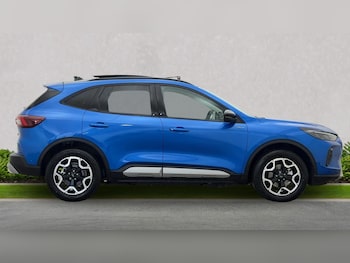 Used Ford Kuga 2025 for sale - 77650275: Photo