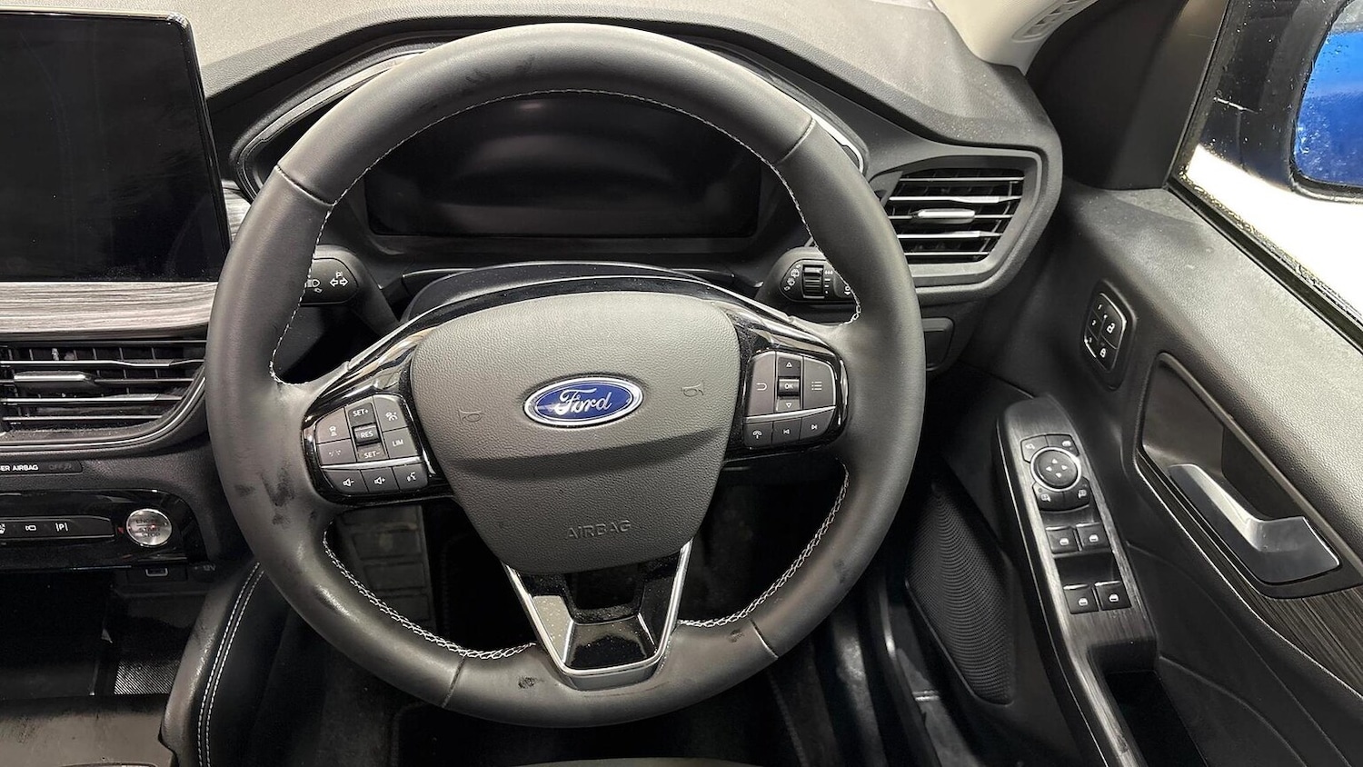 Used Ford Kuga 2025 for sale - 77650275: Photo 9