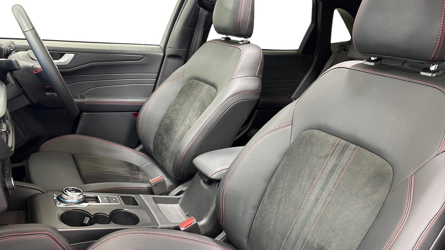 Used Ford Kuga 2024 for sale - 76588598: Photo 9