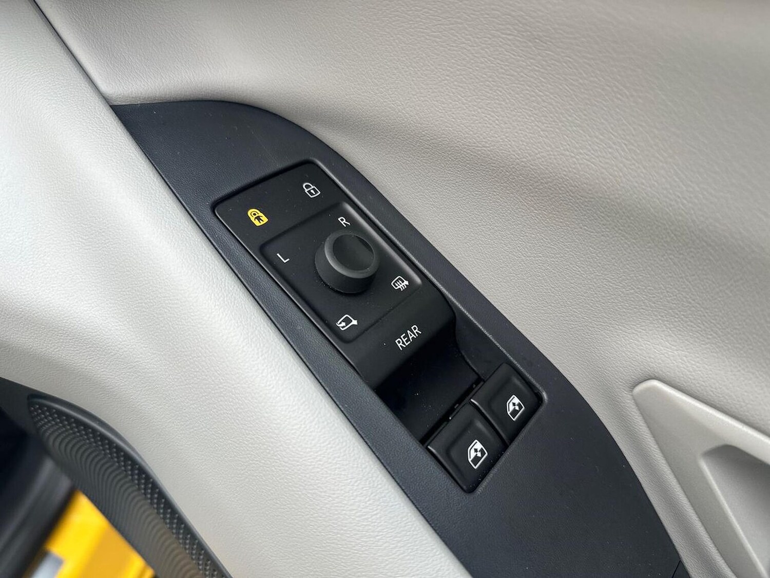 Used Ford Capri 2024 for sale - 77489054: Photo 23