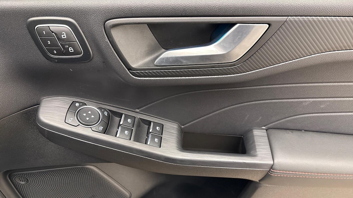 Used Ford Kuga 2025 for sale - 76924579: Photo 17