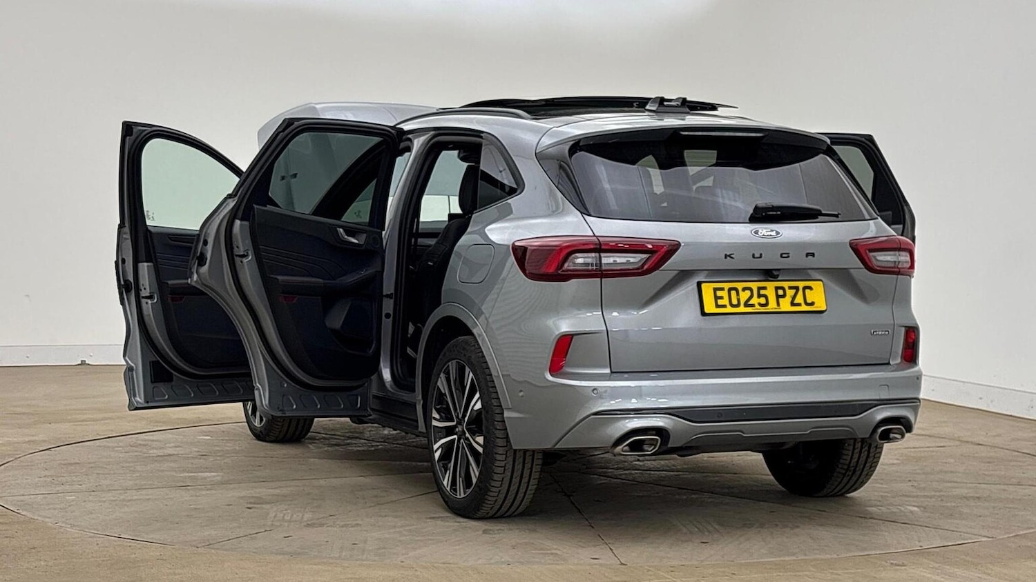 Used Ford Kuga 2025 for sale - 76924579: Photo 8