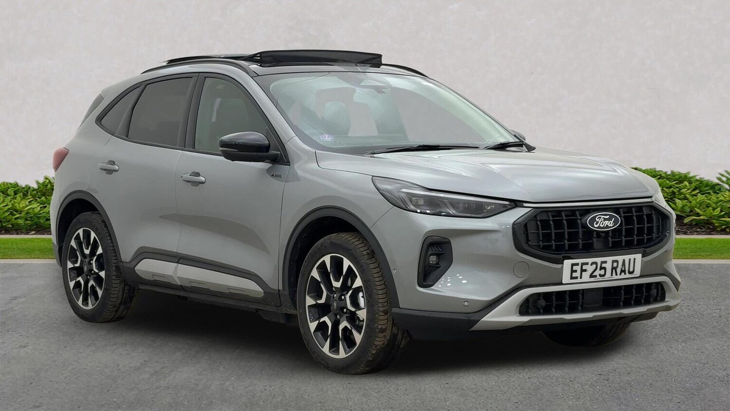 Used Ford Kuga 2025 for sale - 76918935: Photo 1