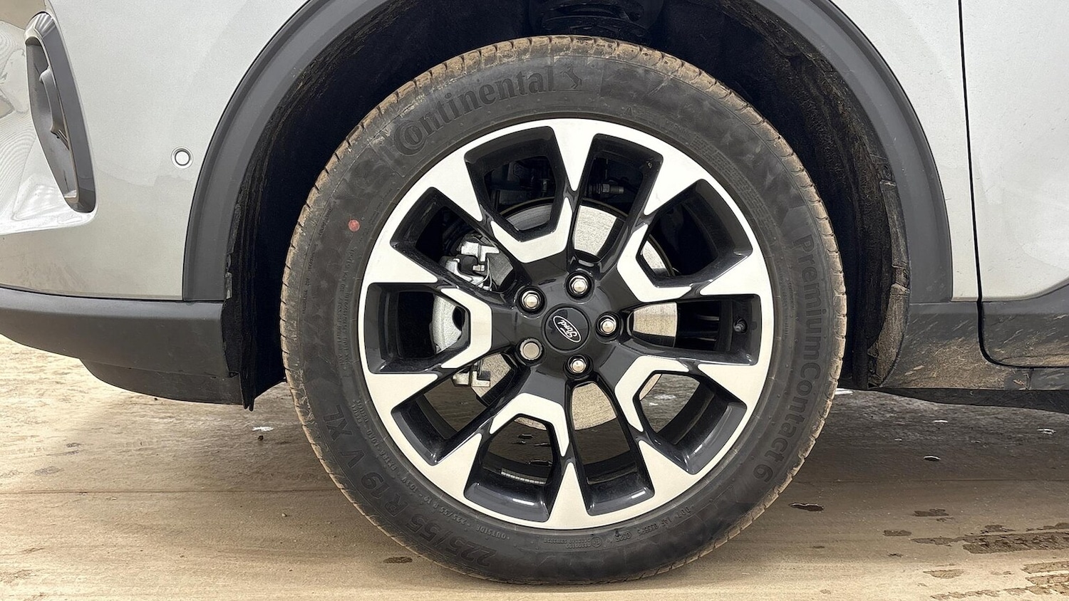 Used Ford Kuga 2025 for sale - 76918935: Photo 11