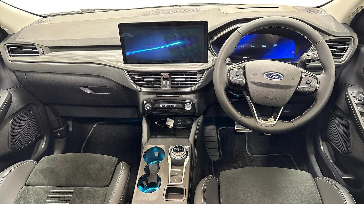 Used Ford Kuga 2025 for sale - 76918935: Photo 19