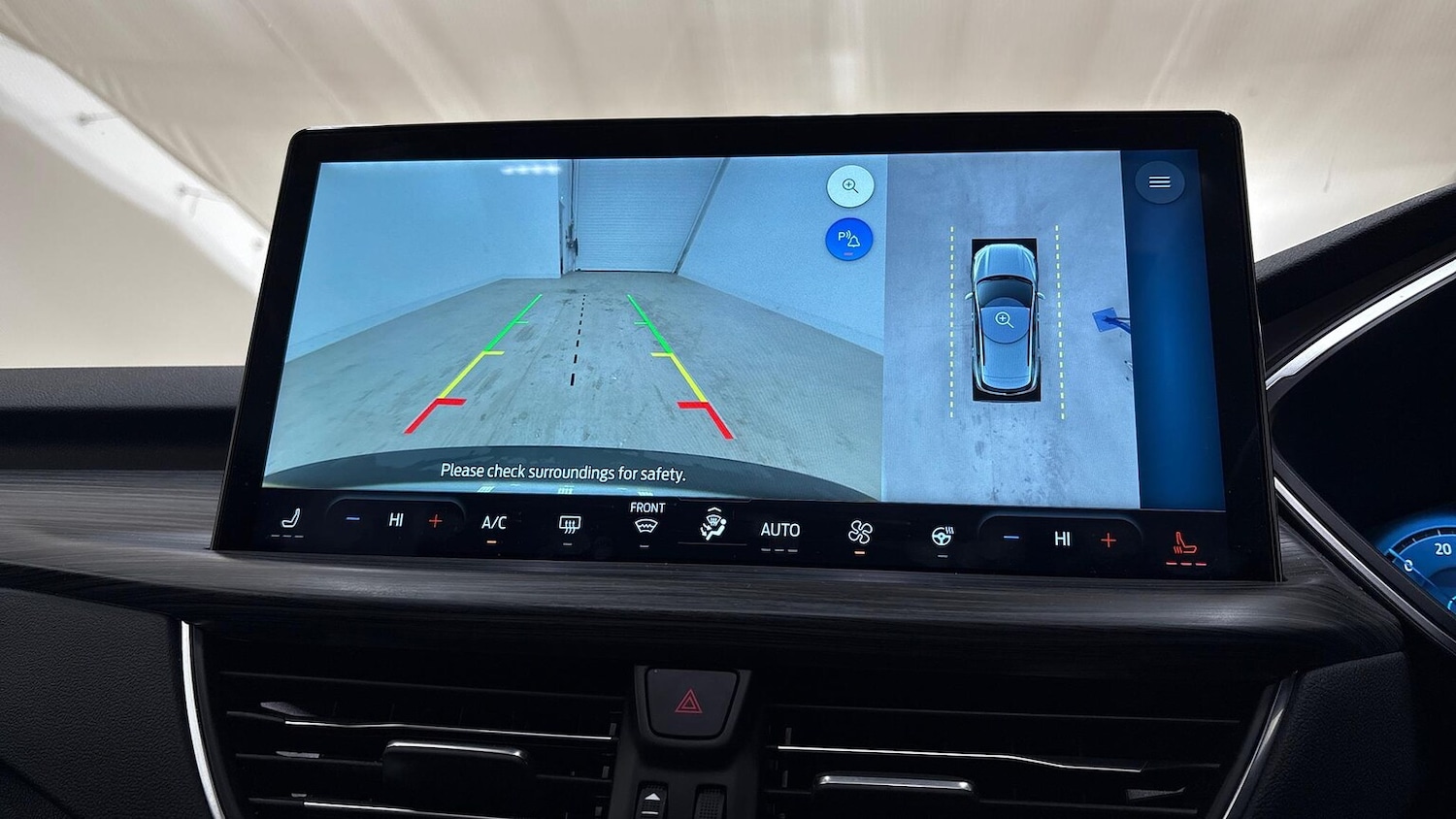 Used Ford Kuga 2025 for sale - 76918935: Photo 28