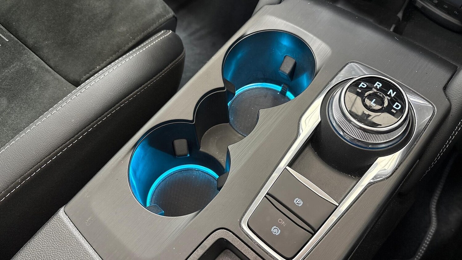 Used Ford Kuga 2025 for sale - 76918935: Photo 29