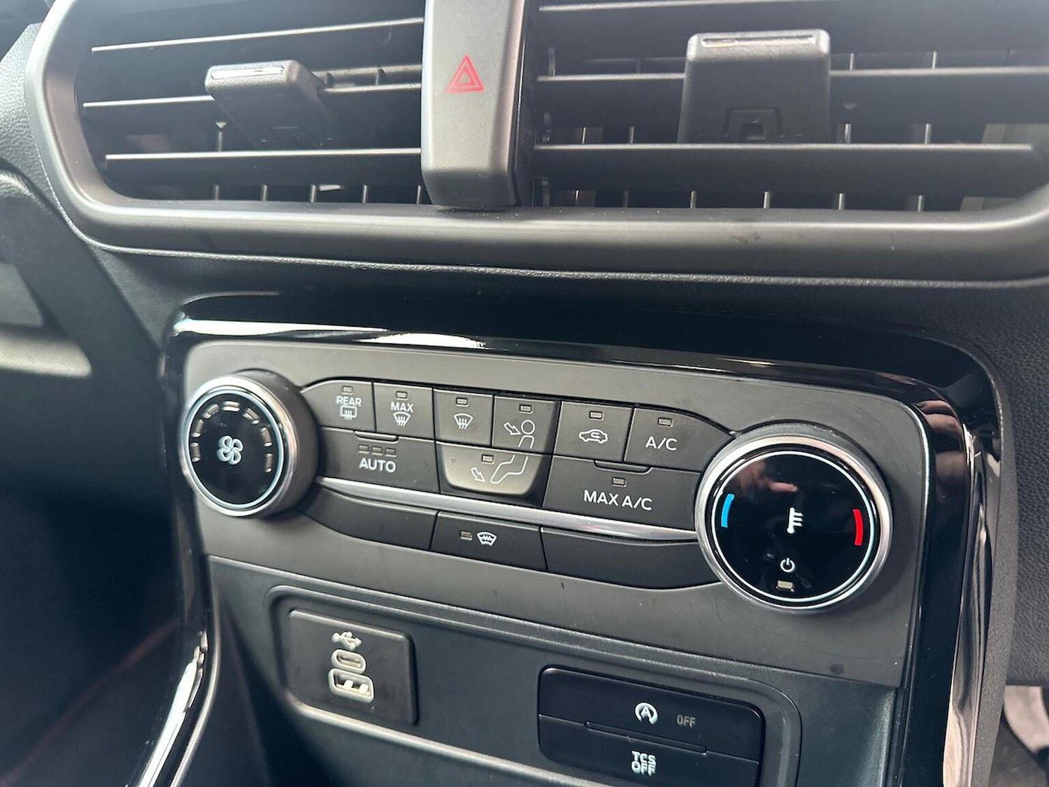 Used Ford Ecosport 2022 for sale - 76357903: Photo 12