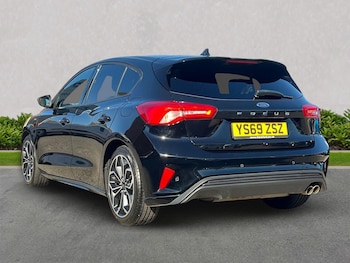 Used Ford Focus 2019 for sale - 76194503: Photo 2