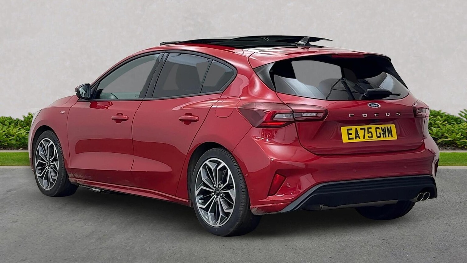 Used Ford Focus 2025 for sale - 76837185: Photo 2