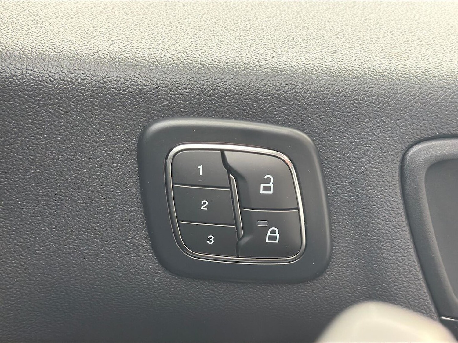 Used Ford Kuga 2025 for sale - 76243173: Photo 34