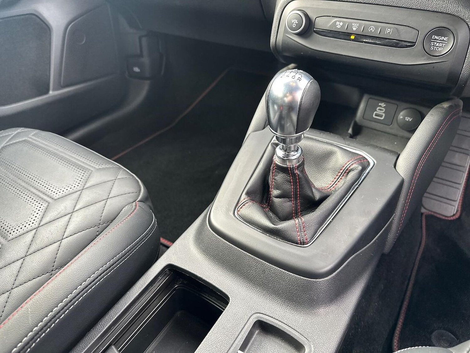 Used Ford Focus 2023 for sale - 76396883: Photo 15