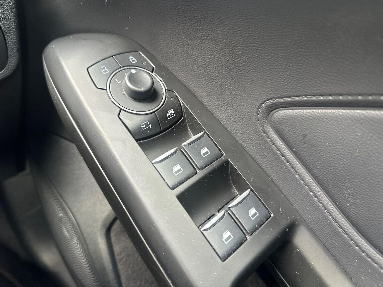 Used Ford Focus 2023 for sale - 76396883: Photo 23