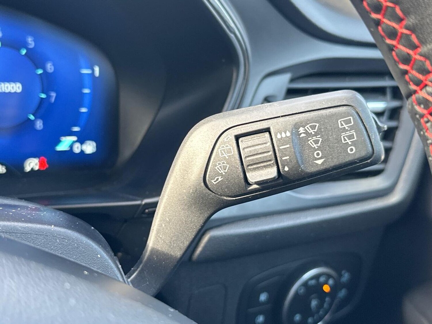 Used Ford Focus 2022 for sale - 76418228: Photo 29