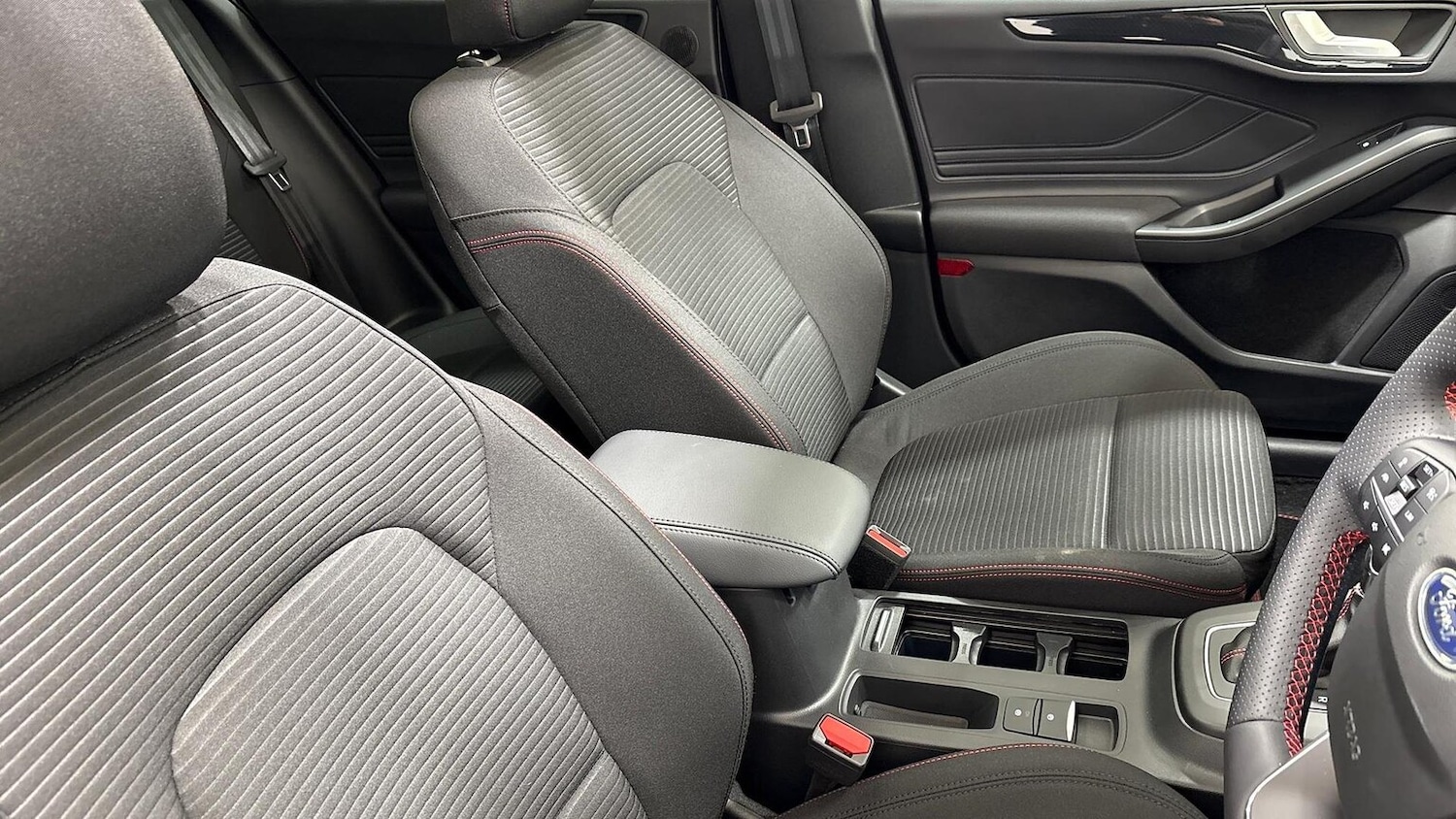 Used Ford Focus 2025 for sale - 76924578: Photo 20