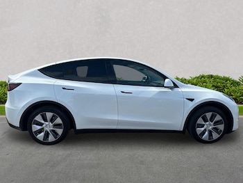 Used Tesla Model Y 2023 for sale - 79115374: Photo