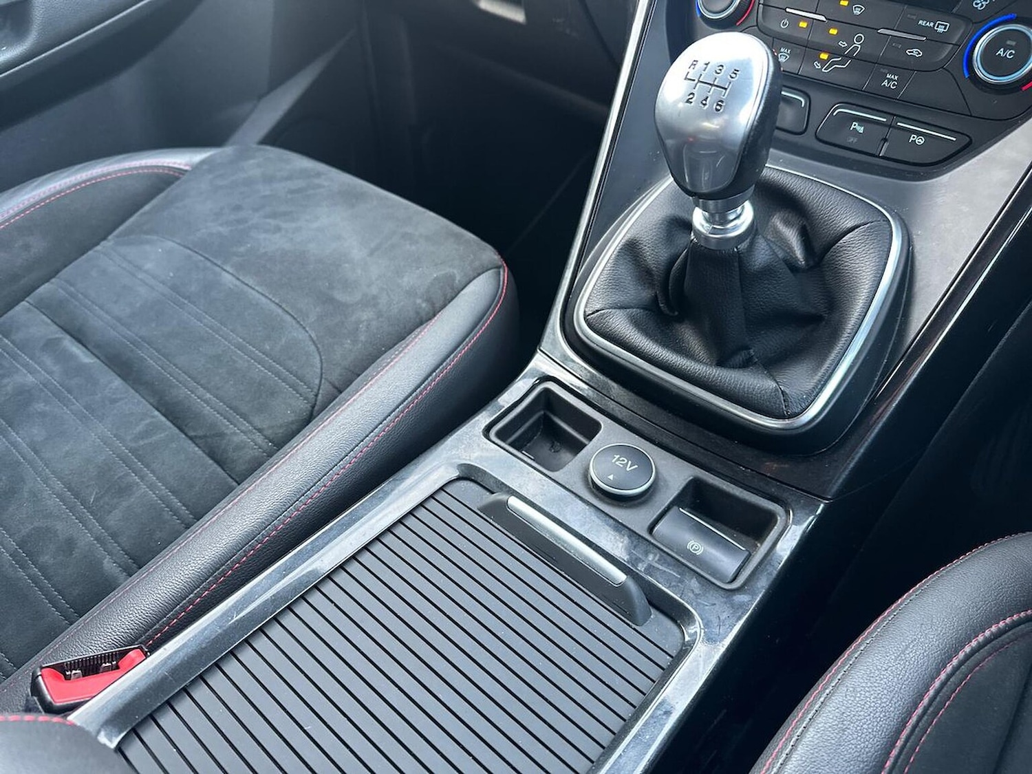 Used Ford Kuga 2018 for sale - 76777342: Photo 13