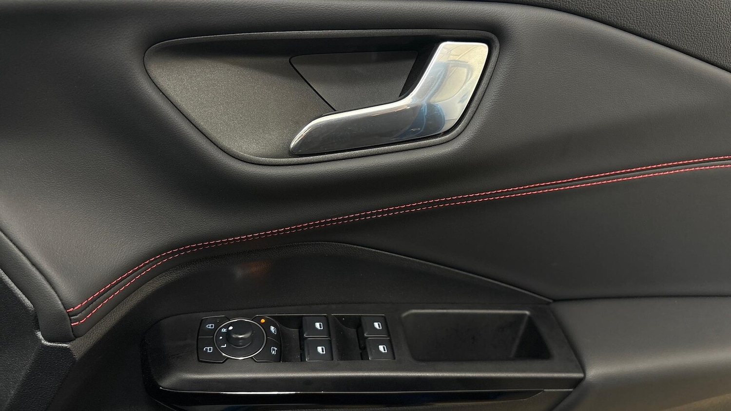 Used Ford Puma 2025 for sale - 76588616: Photo 24