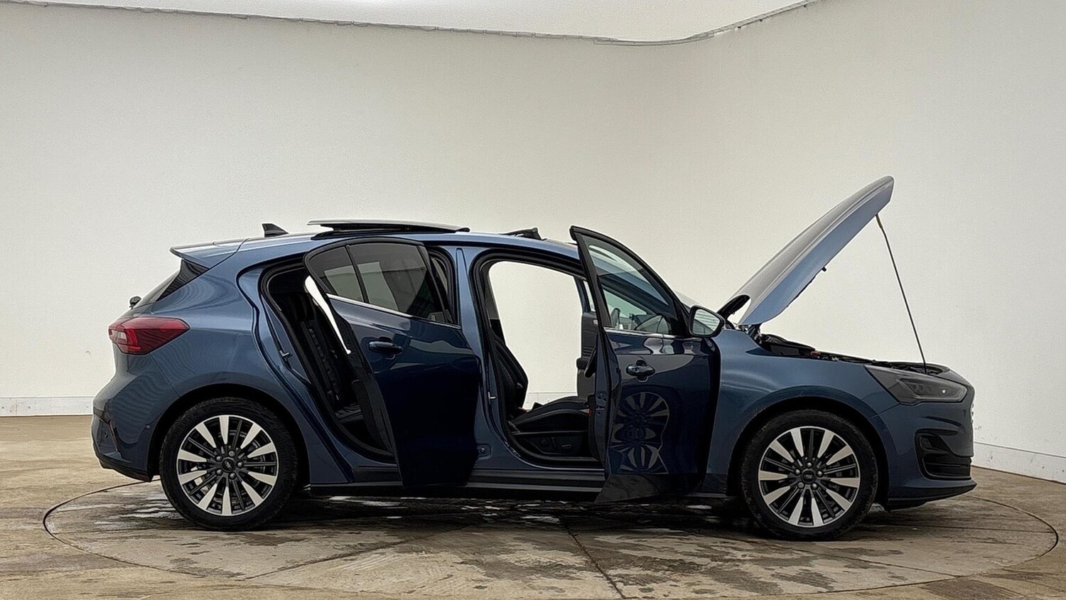 Used Ford Focus 2025 for sale - 78139558: Photo 11