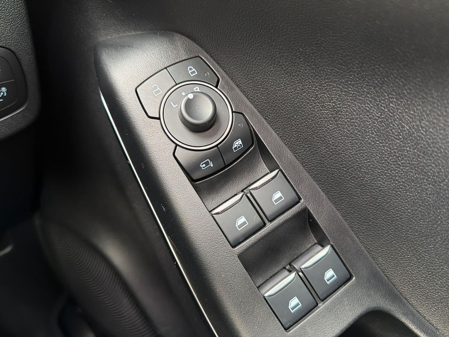 Used Ford Puma 2023 for sale - 76490835: Photo 25