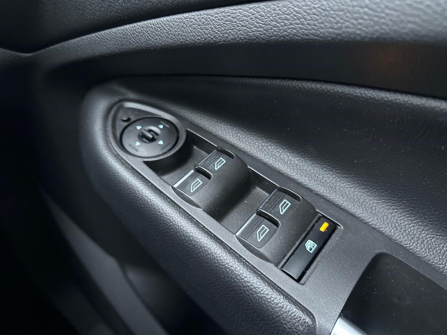 Used Ford Kuga 2018 for sale - 76554320: Photo 23