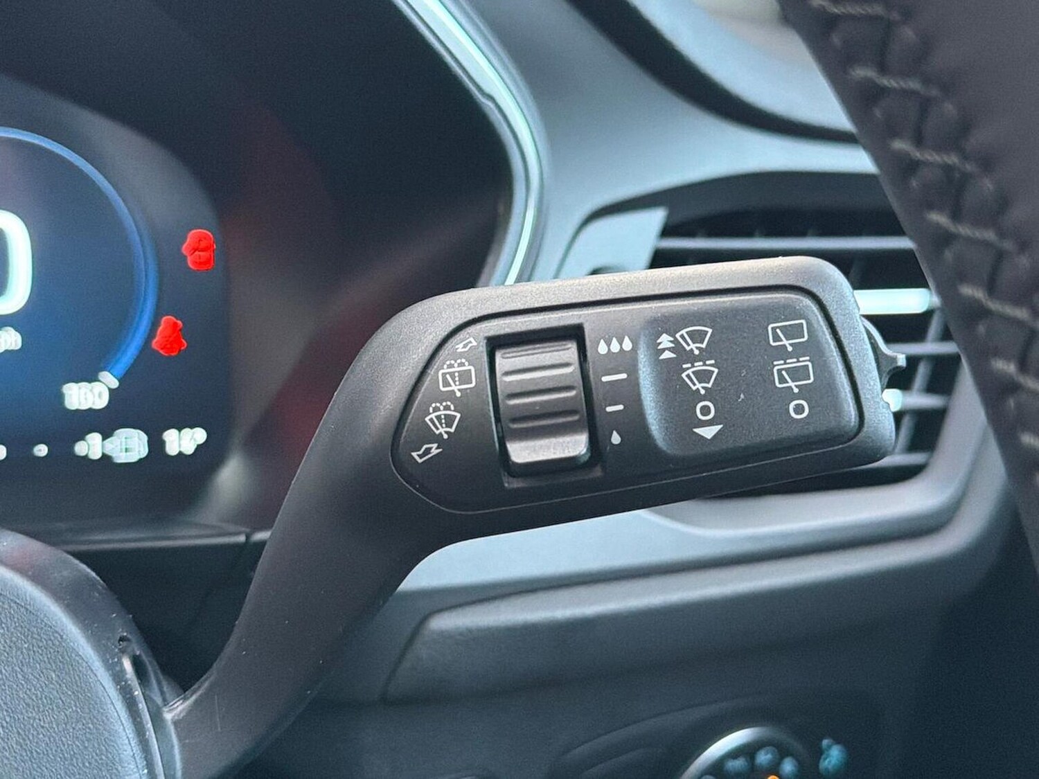 Used Ford Focus 2025 for sale - 76588611: Photo 29