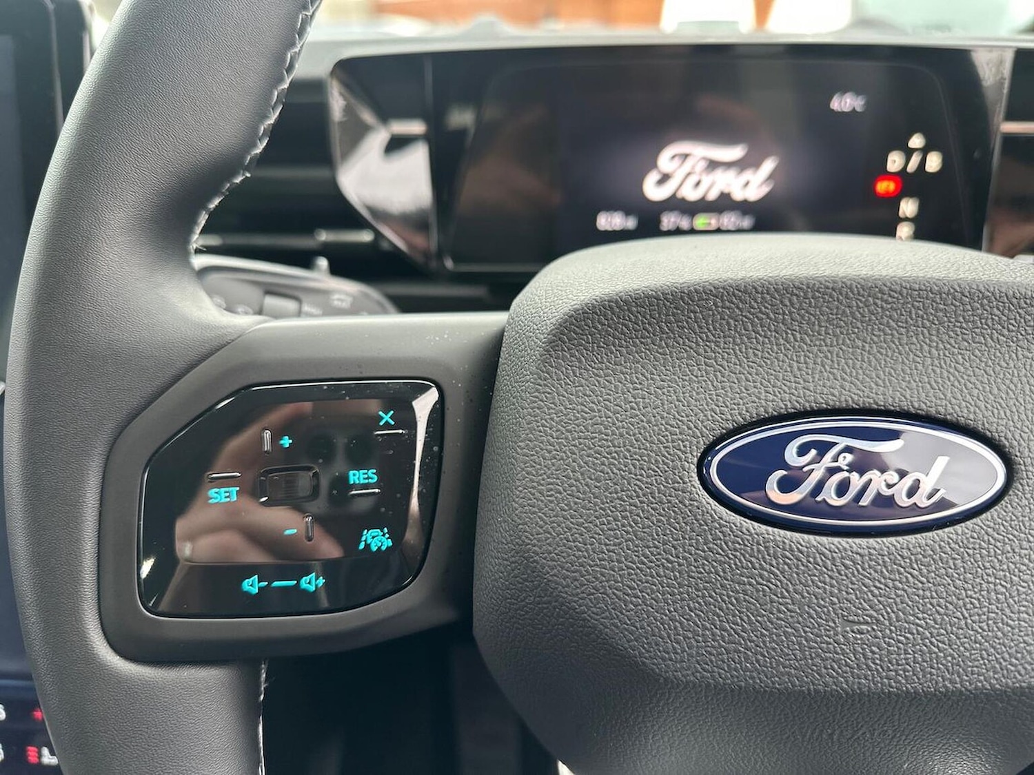 Used Ford Explorer 2025 for sale - 77629323: Photo 26