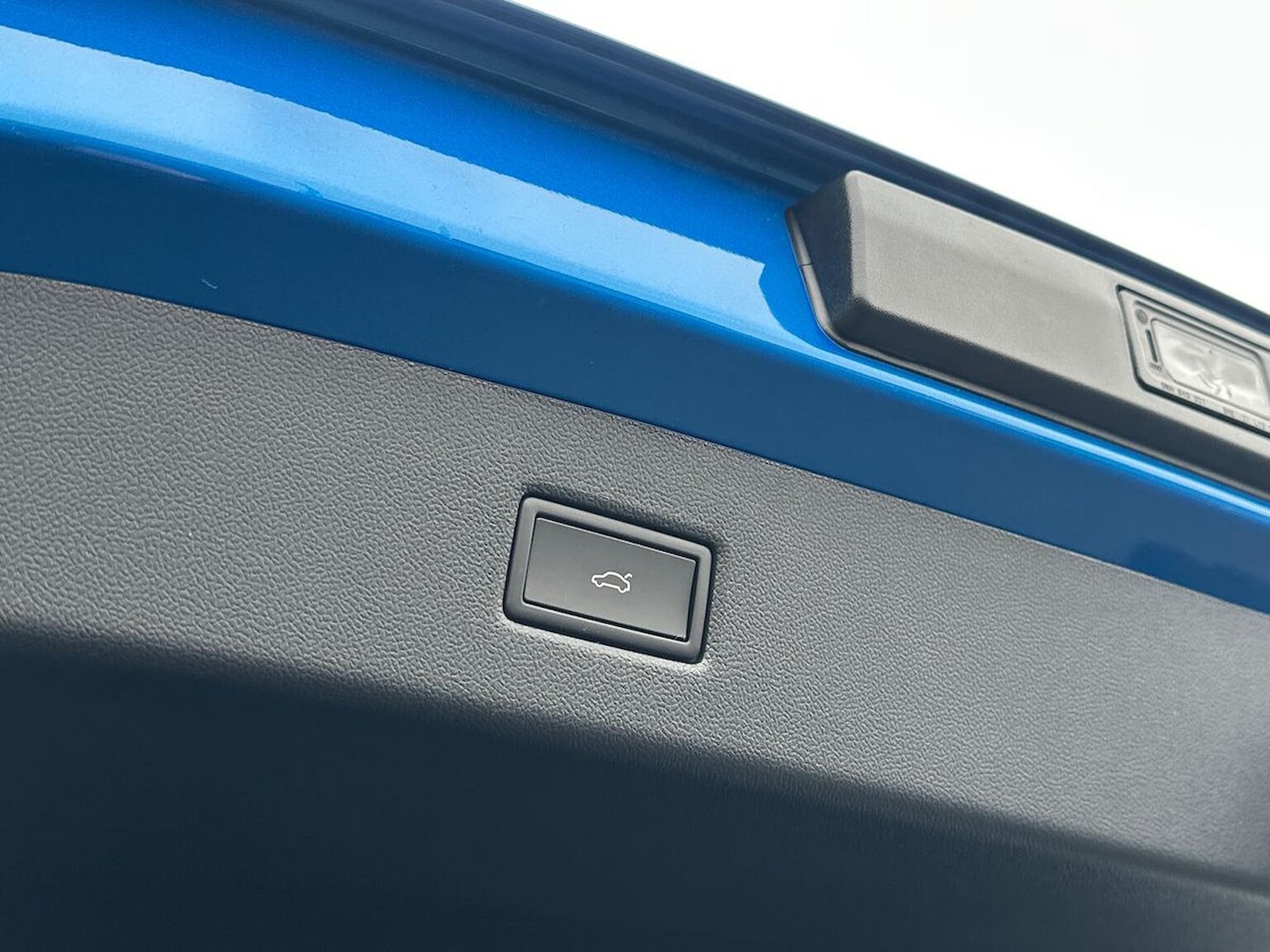 Used Ford Explorer 2025 for sale - 77629323: Photo 31