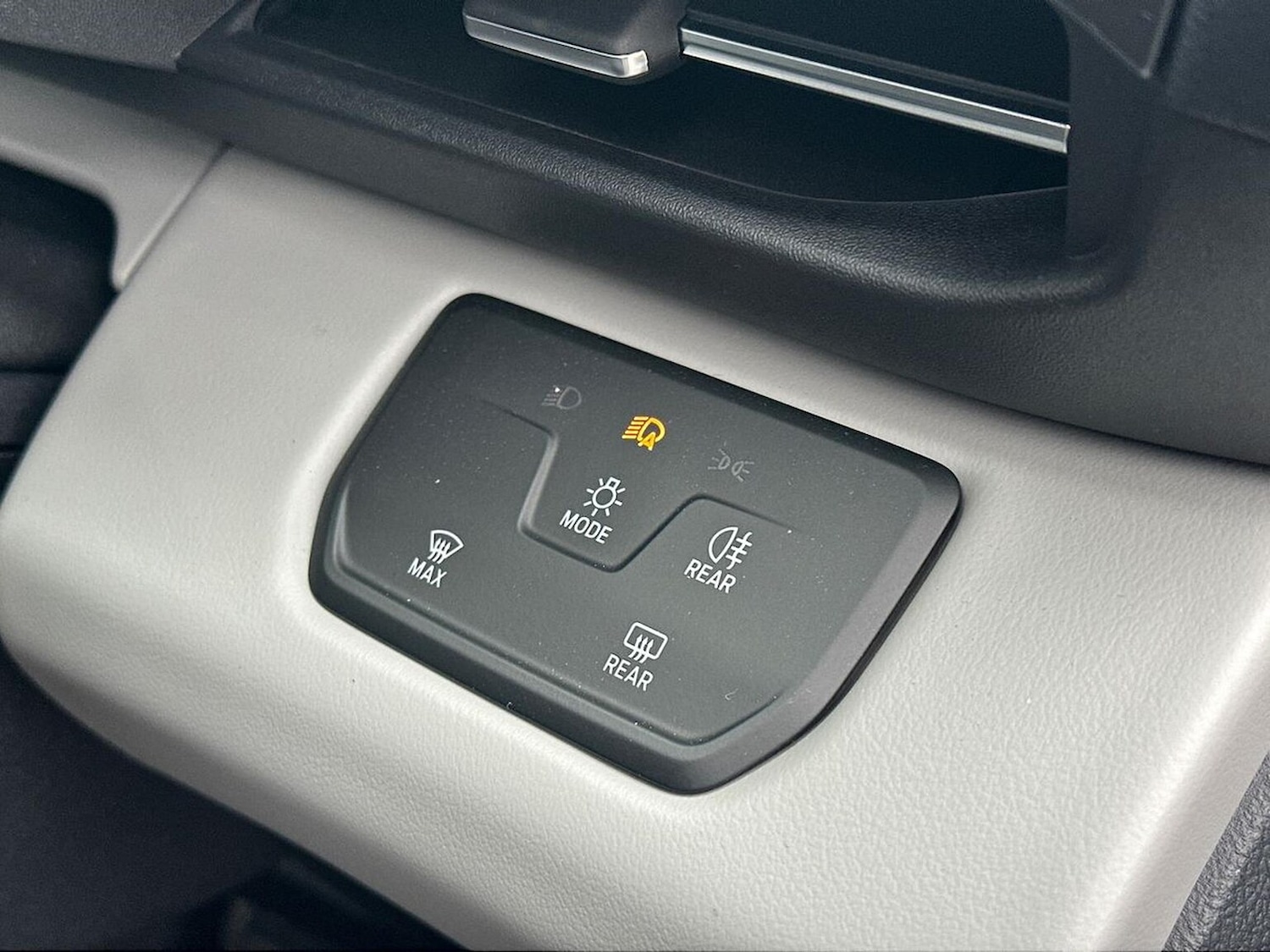 Used Ford Explorer 2025 for sale - 77629323: Photo 38