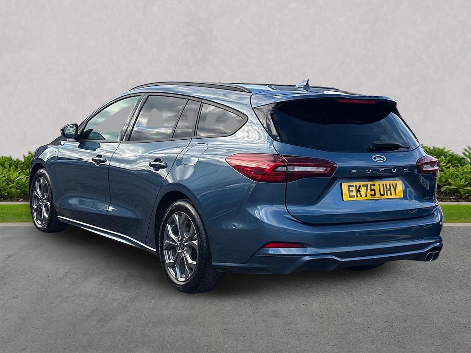 Used Ford Focus 2025 for sale - 78026129: Photo 2