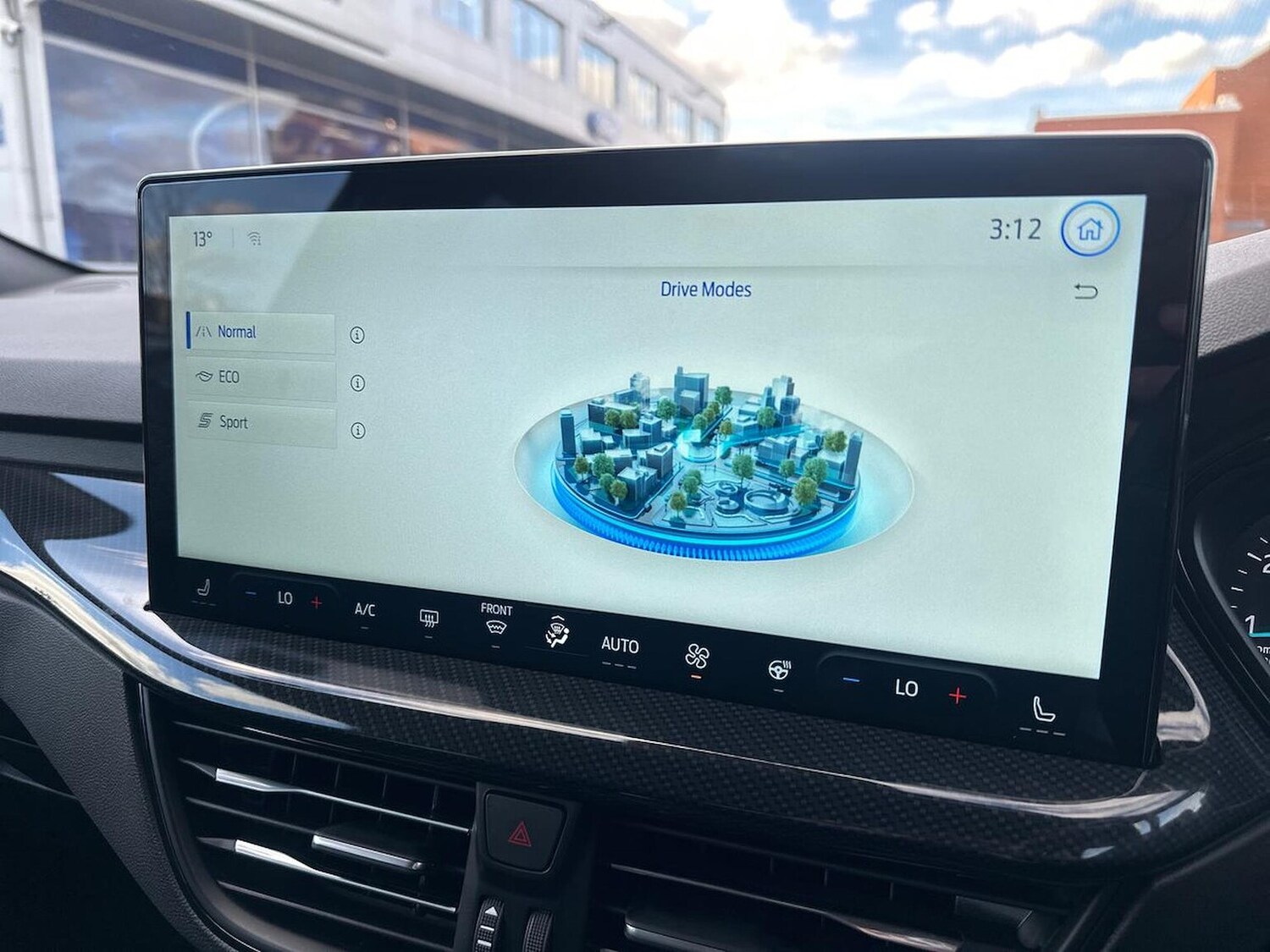 Used Ford Focus 2025 for sale - 78026129: Photo 40