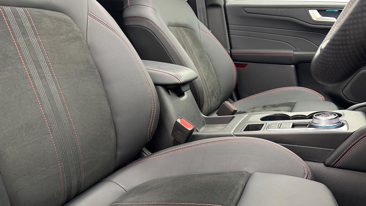 Used Ford Kuga 2025 for sale - 77896221: Photo 7