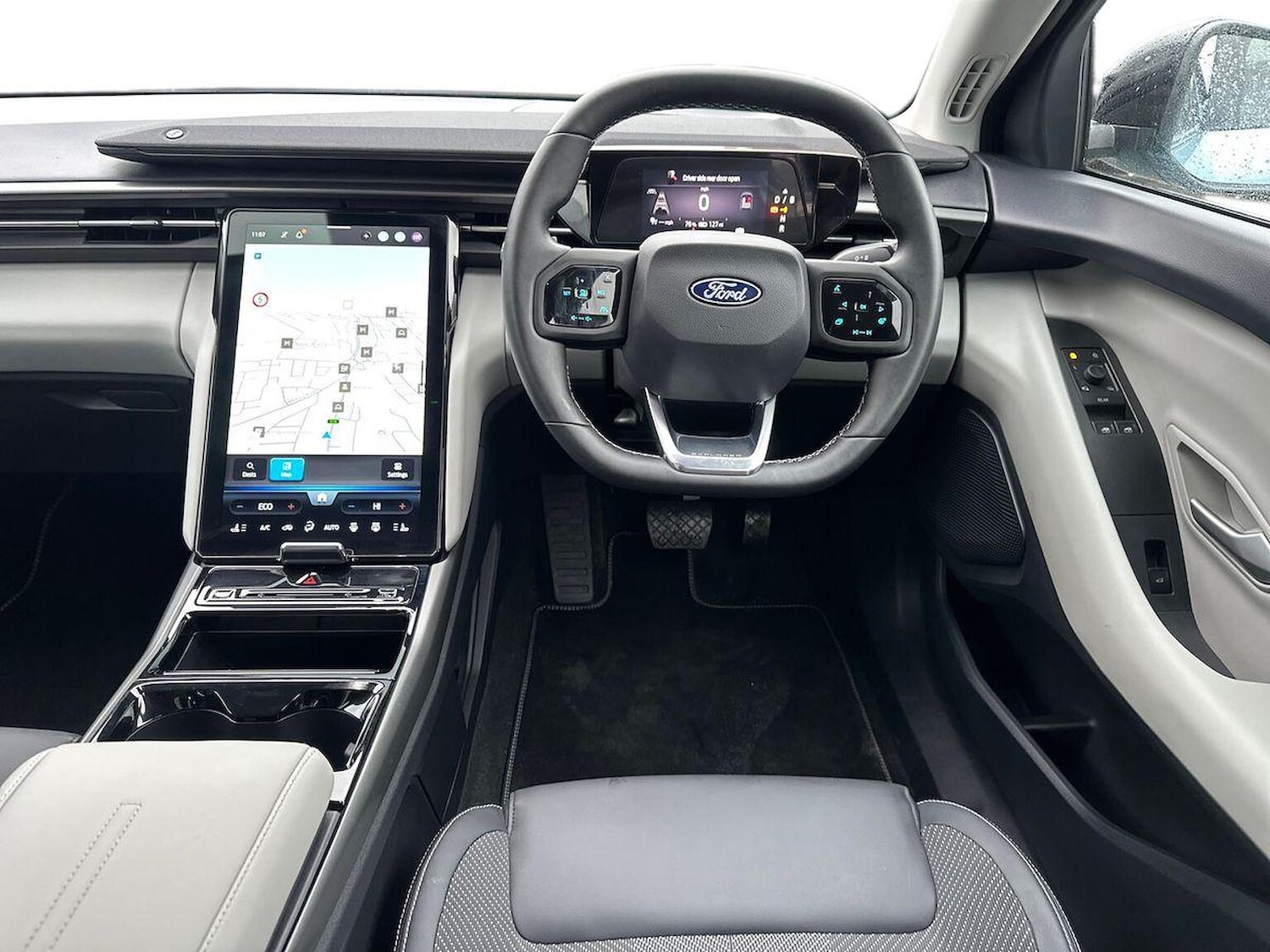 Used Ford Explorer 2024 for sale - 77639272: Photo 9