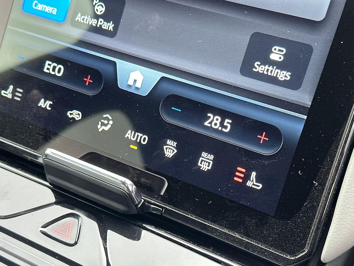 Used Ford Explorer 2024 for sale - 77775138: Photo 22