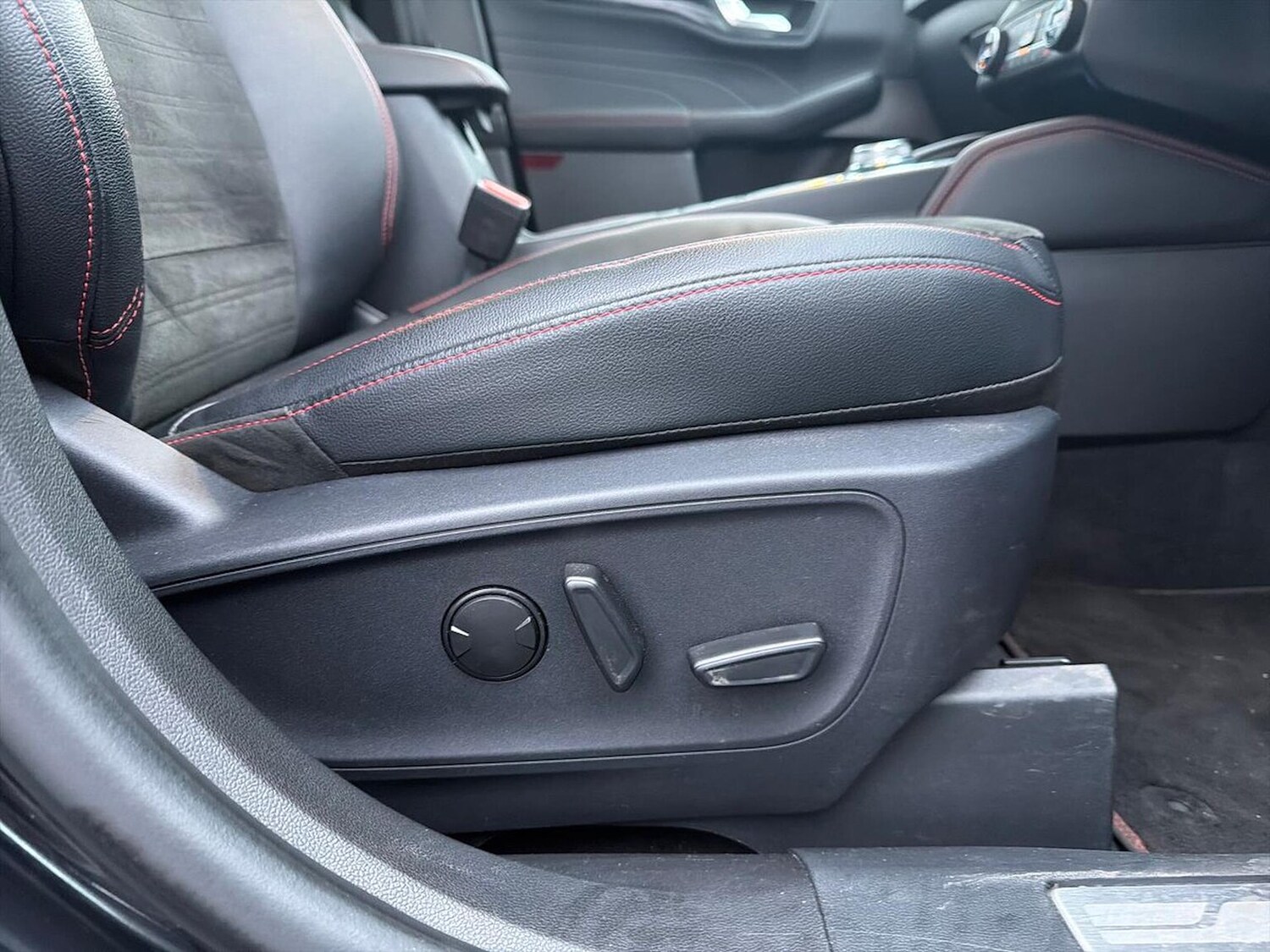 Used Ford Kuga 2022 for sale - 76807495: Photo 30